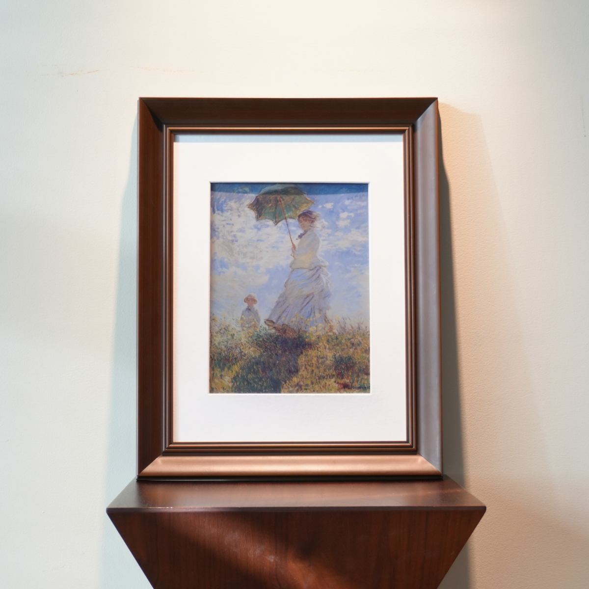 13.3”  Slim Modern Walnut Frame